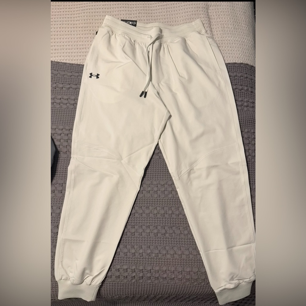 Under Armour Cream Joggers